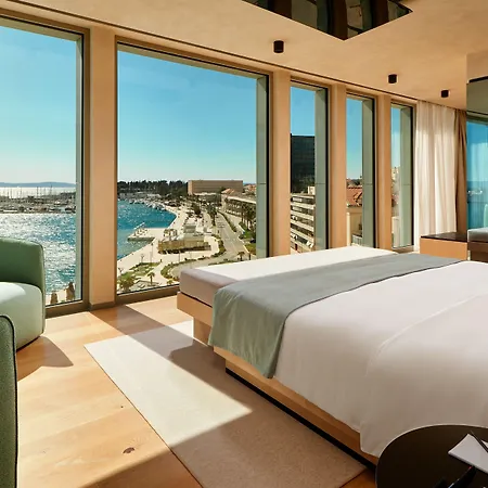 Hotel Ambasador 5*