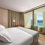 Ξενοδοχείο Ambasador 5*