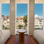 Ambasador Ξενοδοχείο 5*