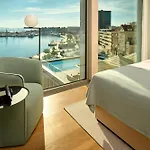 Ambasador Ξενοδοχείο 5*