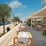 Ξενοδοχείο Ambasador 5*