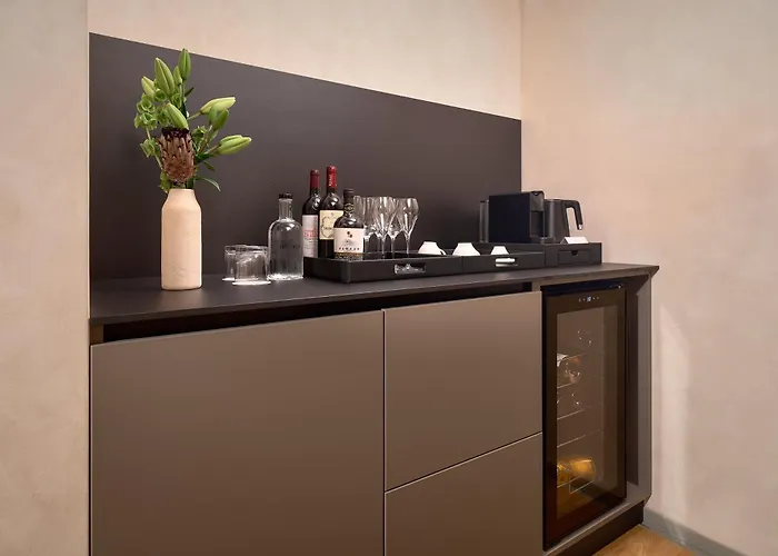 Отель Ambasador Сплит