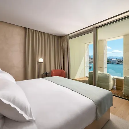 Hotel Ambasador 5*