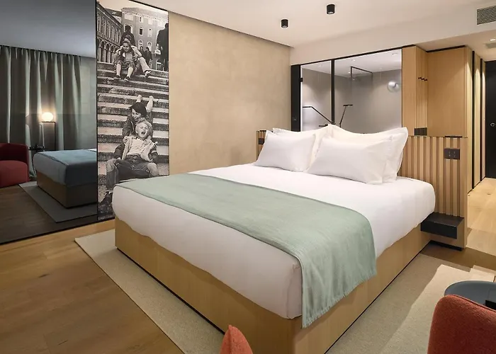 Ambasador Ξενοδοχείο