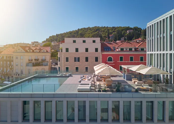 Ξενοδοχείο Ambasador Σπλιτ